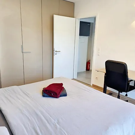 Belair New 1br W/ Balcony+garage Apartment