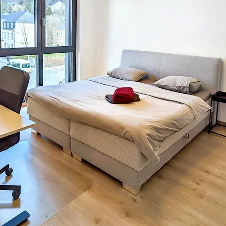 Belair New 1br W/ Balcony+garage Apartment *