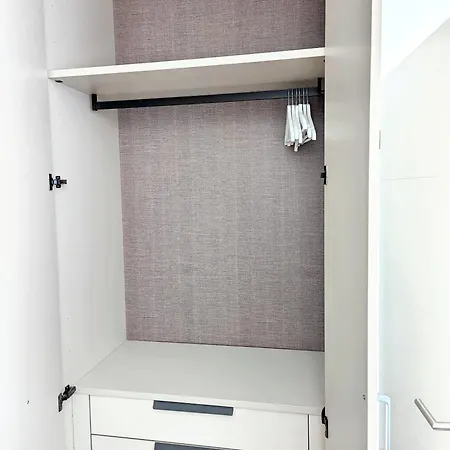 Апартаменты Belair New 1br W/ Balcony+garage